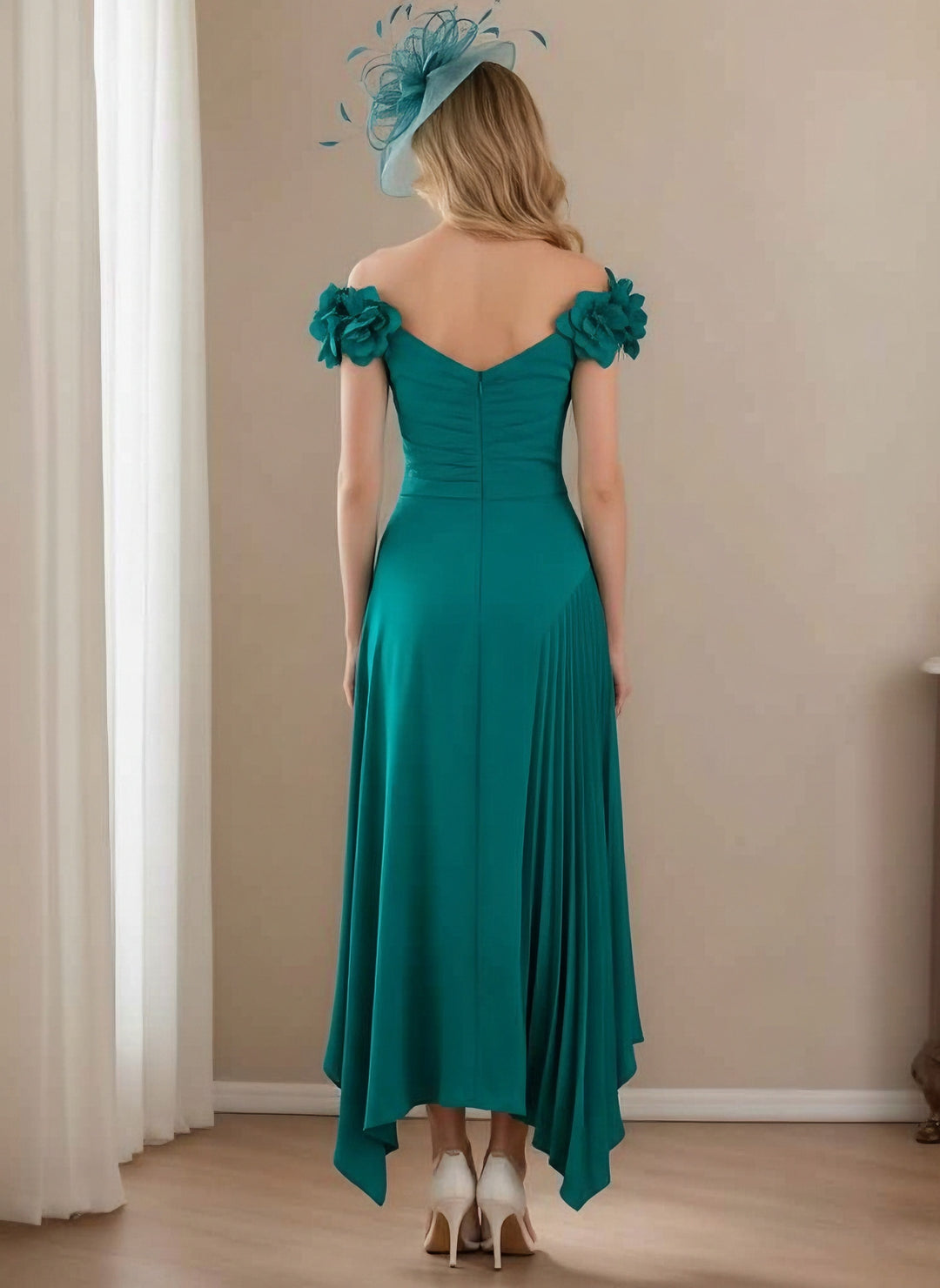 A-Line/Princess Chiffon Floral Mother of the Bride Dresses with Asymmetric Plisse