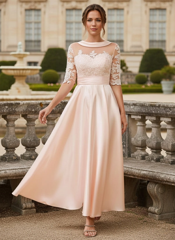 A-Line/Princess Scoop Tea-Length Half Sleeves Mother of the Bride Dresses with Lace