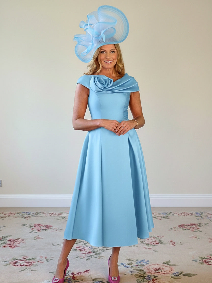 A-Line/Princess Off-the-Shoulder Mother of the Bride Dresses Stretch Satin Tea-Length Sleeveless Pleated with Pocket