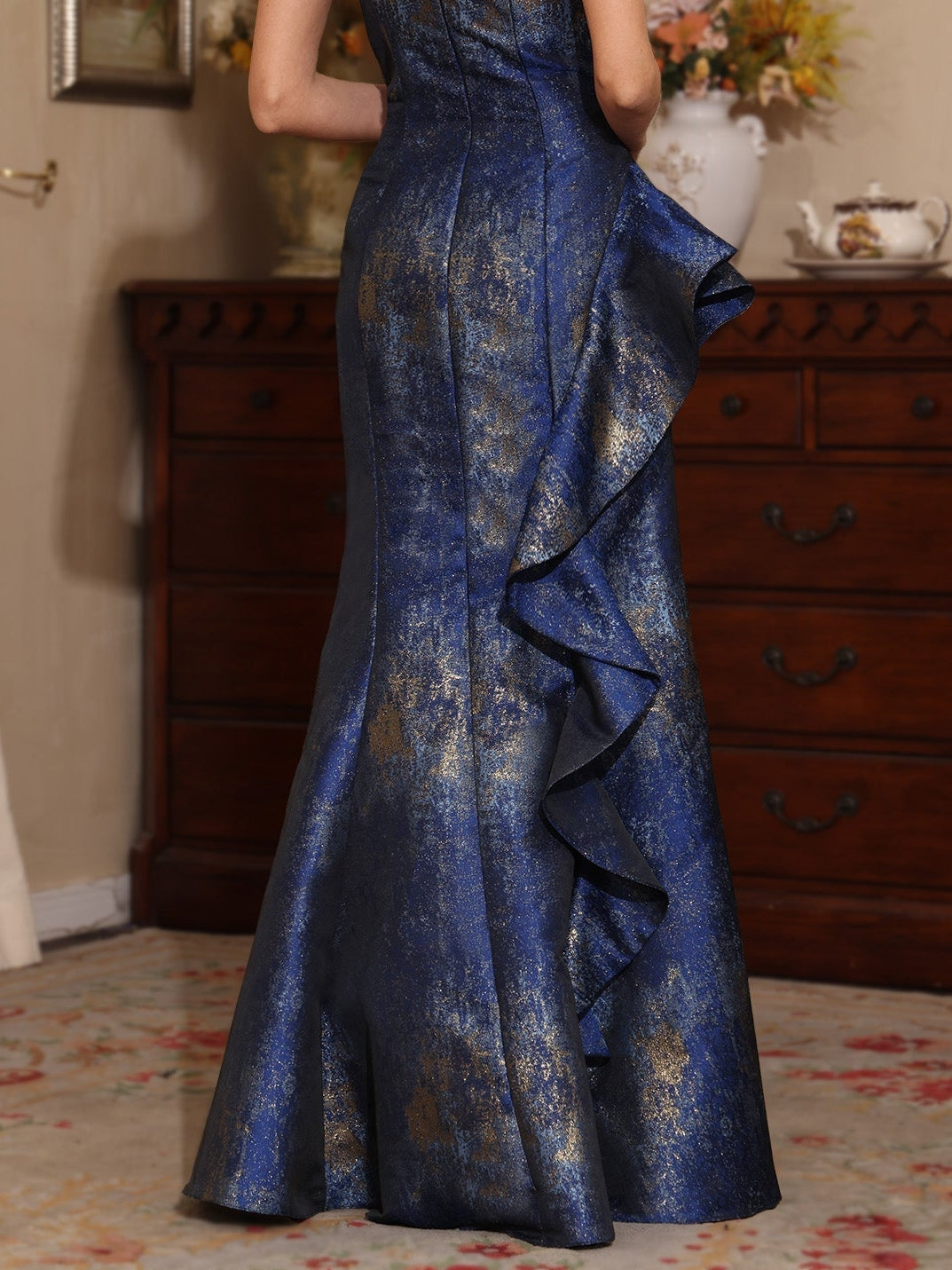 Trumpet/Mermaid Off-the-Shoulder Printed Satin Floor-Length Mother of the Bride Dresses