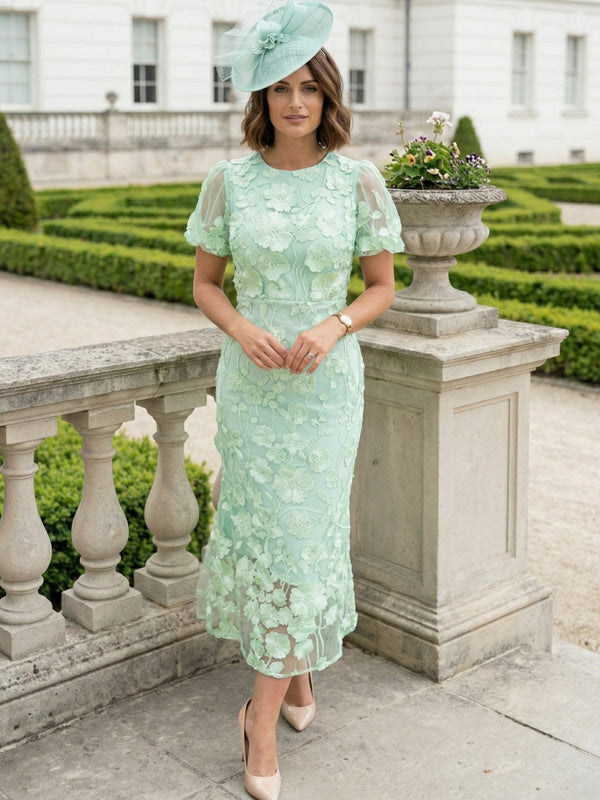 Sheath/Column Scoop Lace Mother of the Bride Dresses Floral Short Sleeves Tea-Length